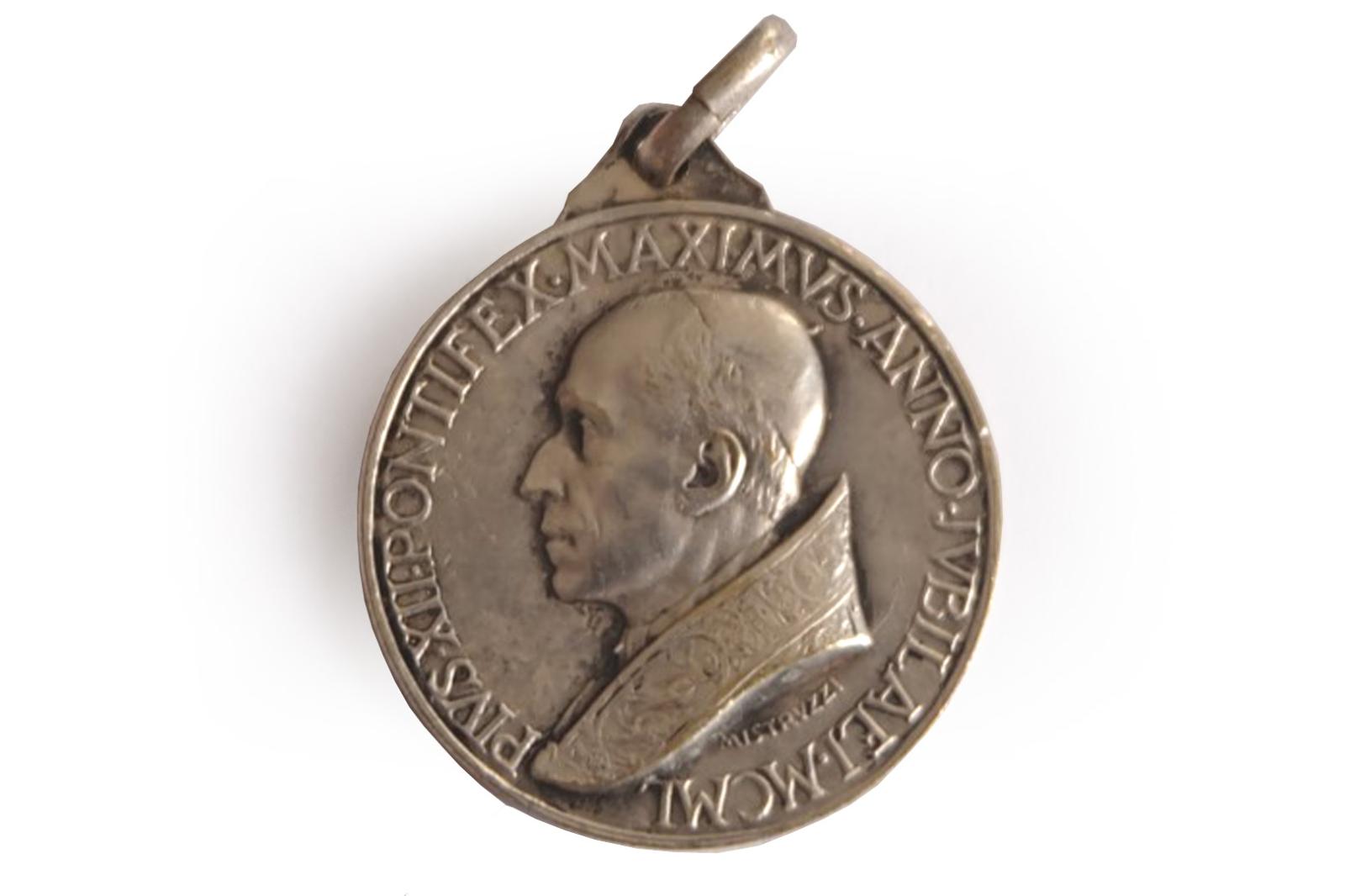 Medailión pápaže Pia XII 1950
