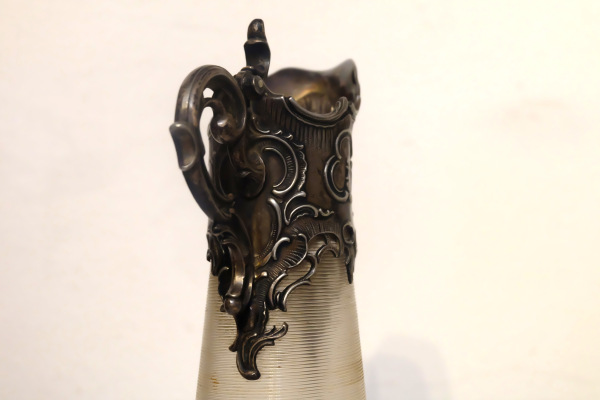 Secesný postriebrený džbán s vrchnákom 2