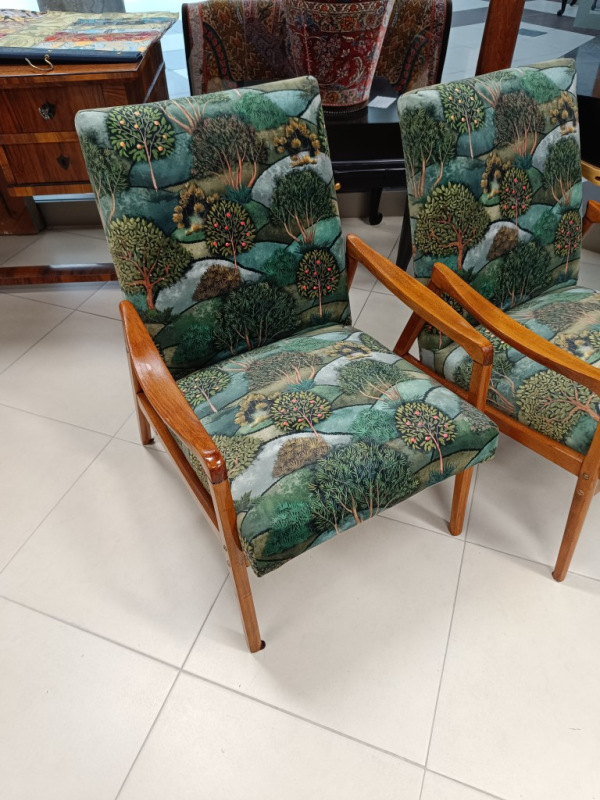 Dizajnové retro kreslo, návrh Jiroutek 70.roky 20.storočia 1