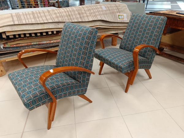 Dizajnové kreslá F. Jirák TOP STAV 3