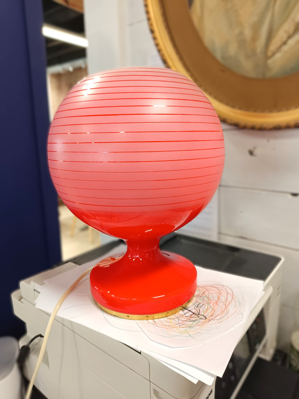 Červená pásikavá lampa Tabéry OPP Jihlava