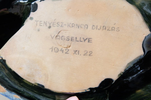 1942 Popolník na cigáry keramika Budapest ľadové medvede 4