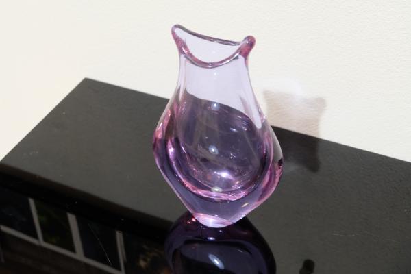 Retro váza z hutného skla. 60. roky