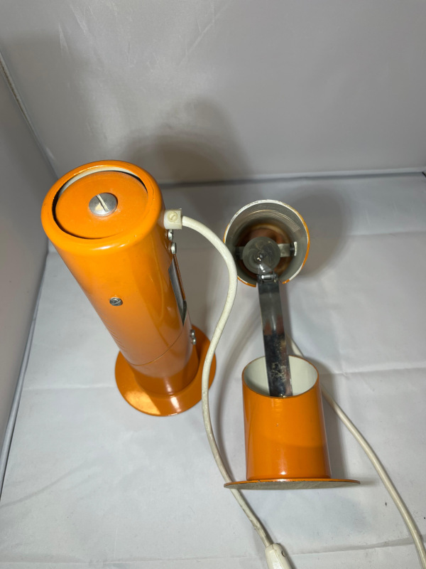 1960 Minimalistická lampa TYP SZV-119 stolová lampa od Szarvasi, Maďarsko 1