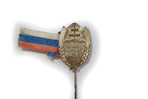 Odznak Slovenkský štát. Dožinková slávnosť v Trnave