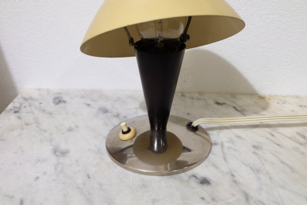 Starožitná lampička HŘÍBEK typ 11129 FUNKČNÍ Bakelit 4