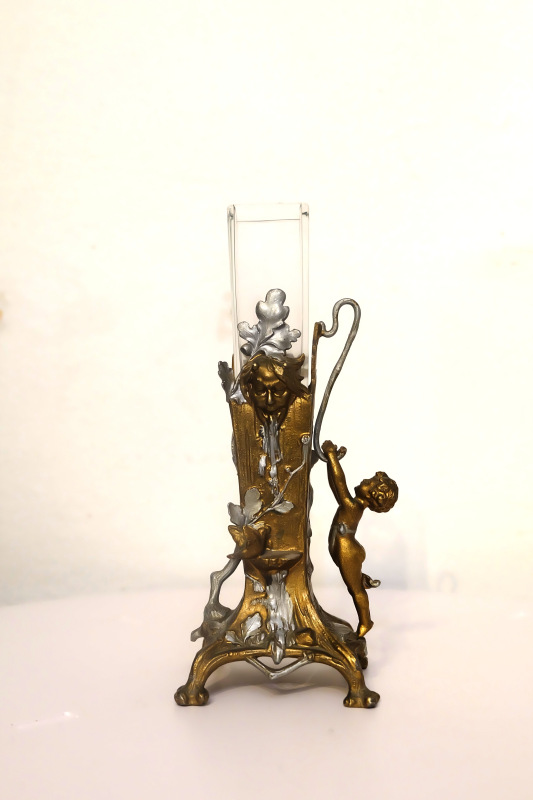 Bohato zdobená secesná váza 1