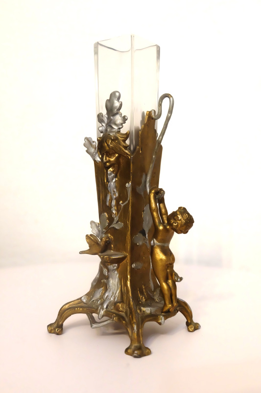 Bohato zdobená secesná váza 2