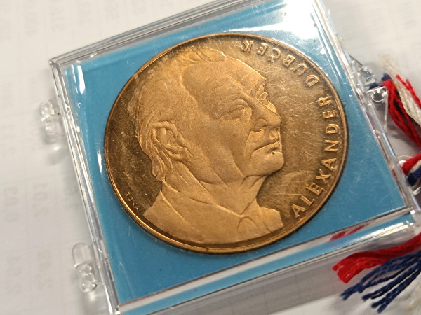 Bronzová medaila Alexander Dubček 1993 UNC V ORIGINáLNOM OBALE 3