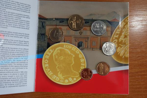 Sada mincí Slovensko a Rakúsko 2005