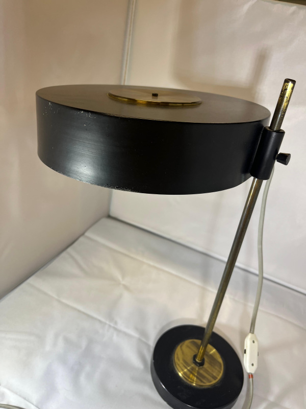 Retro kruhová stolová lampa ludip Bratislava 3