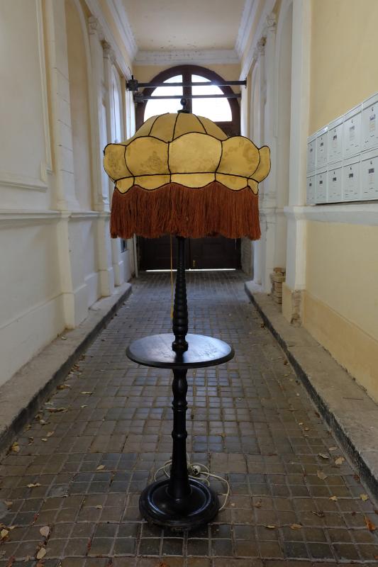 Secesná krásna podlahová lampa 2