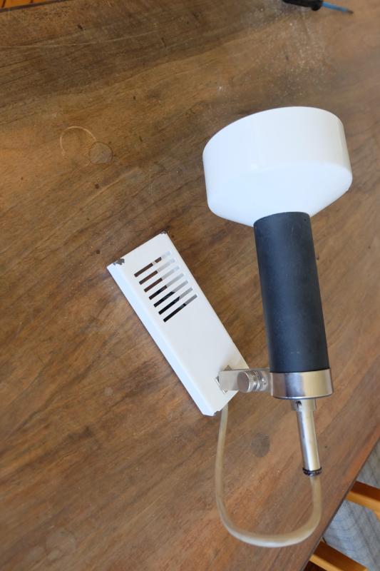 Šikovná retro lampa 80 roky 1