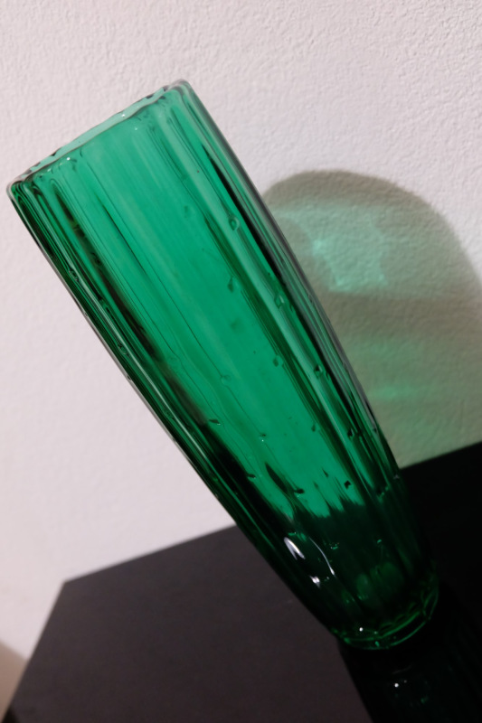 Váza lisované sklo autor Rudolf Jurnikl Libochovice 1961 2