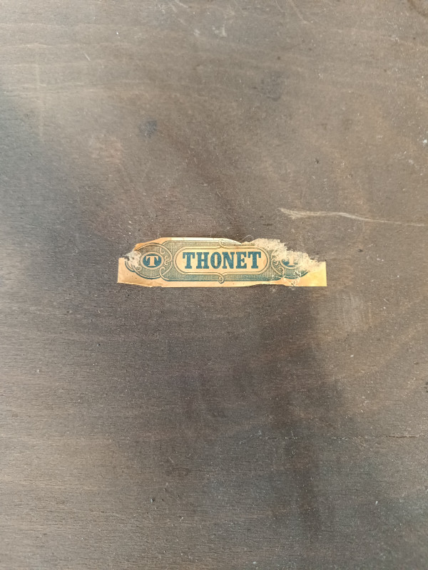 Thonet stojan na kvety 2