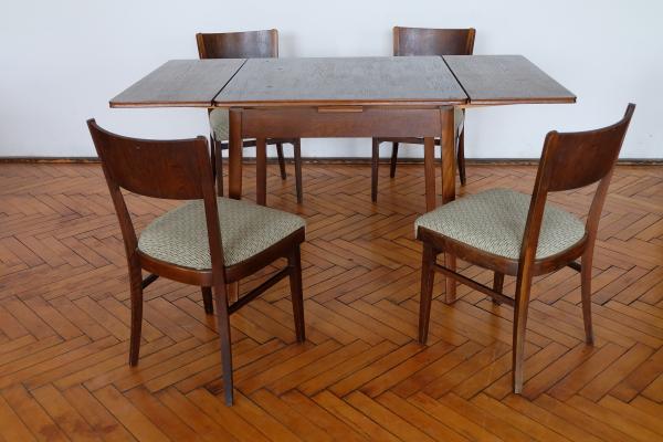 Jedálenský rozťahovací retro štvorcový stôl