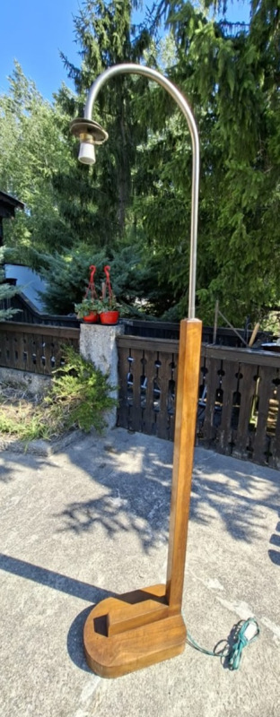 Stojanová lampa Spojené UP závody Brno Halabala