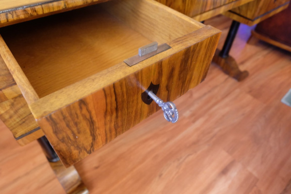 Art deco písací stôl z dreva 12