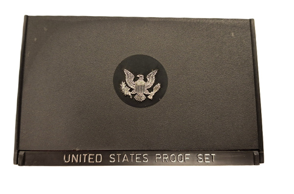 1977 Set mincí USA vrátane 1 Dollar s USA Eisenhower Proof