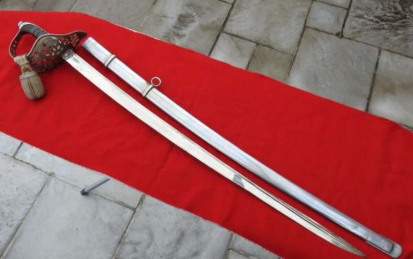 Dôstojnícka šabla Madarského kráľovskeho jazdectva M. 04 1