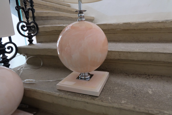 Luxusná nová nočná alebo stolová lampa mramorové sklo 2