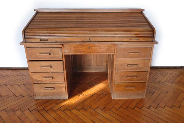 Prvorepublikový roletový písací stôl pôvodný stav