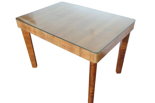 Jedálenský roztahovací stôl s krásnou orechovou dyhou a so sklom