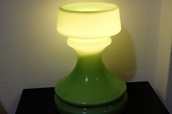 Zelená veža Ivan Jakeš sklenená stolová lampa Osvětlovací Sklo 1
