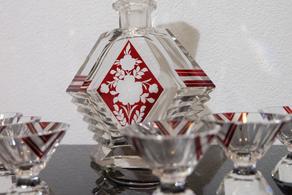 Art deco luxusný set na alkohol z brúseného skla komplet 40 roky 2