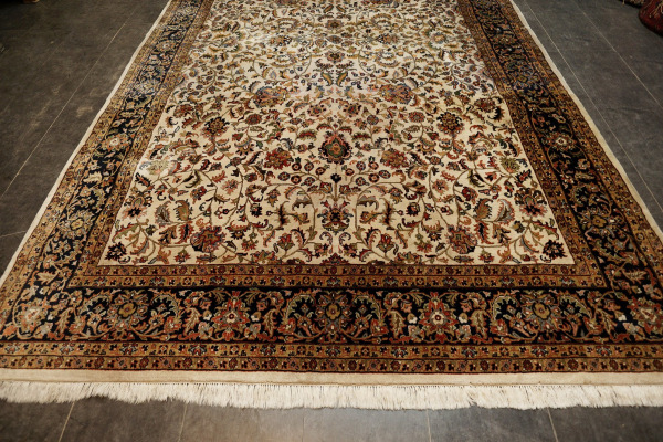 Ručne tkaný koberec Tabriz2,30 x 3,55m 9