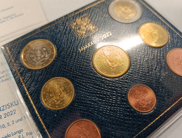 2022 Vatikán Oficiálna sada Euro mincí 4